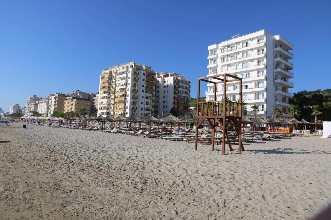 Adria Palace 4*