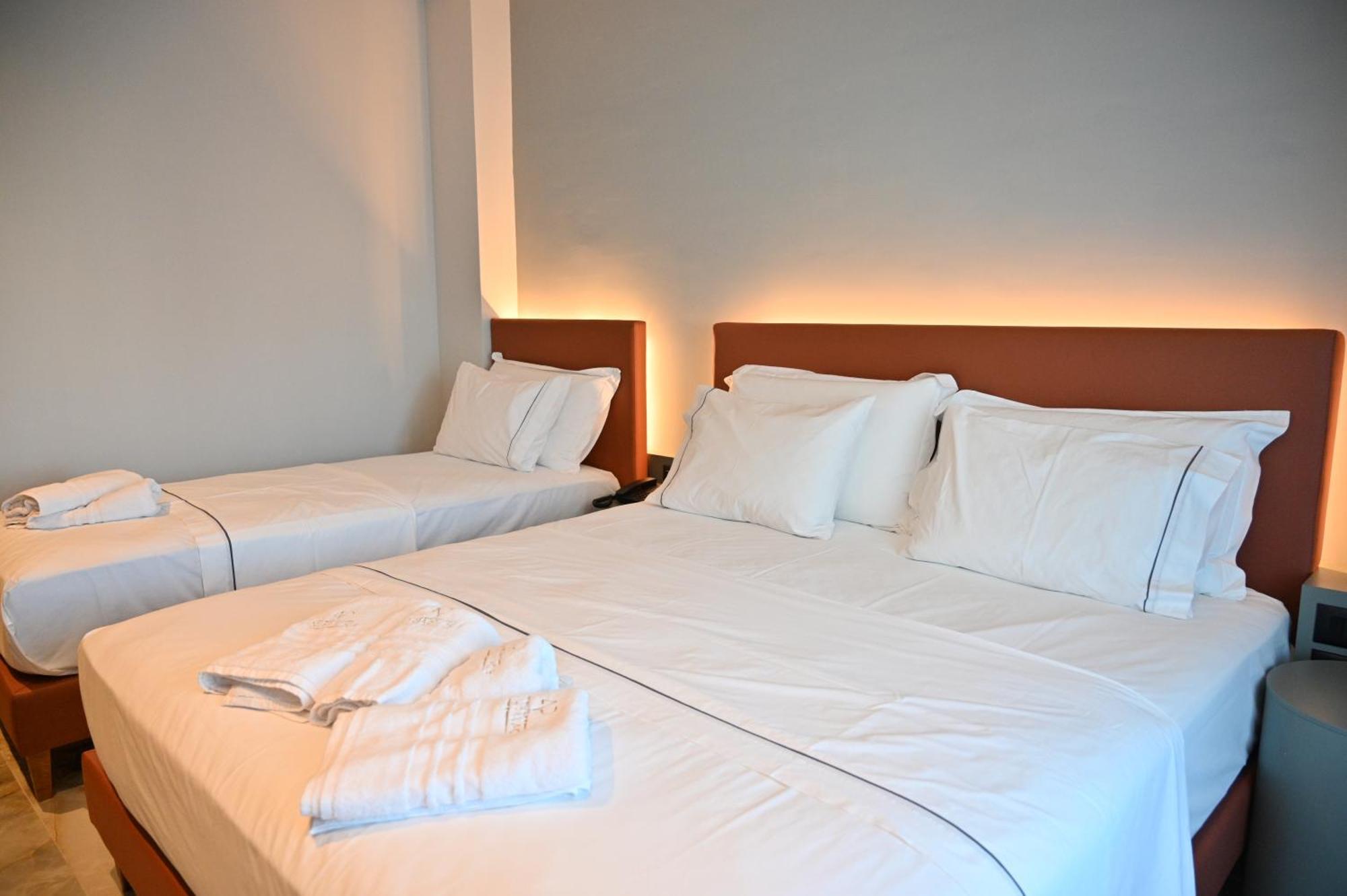 Adria Palace Hotel 4*