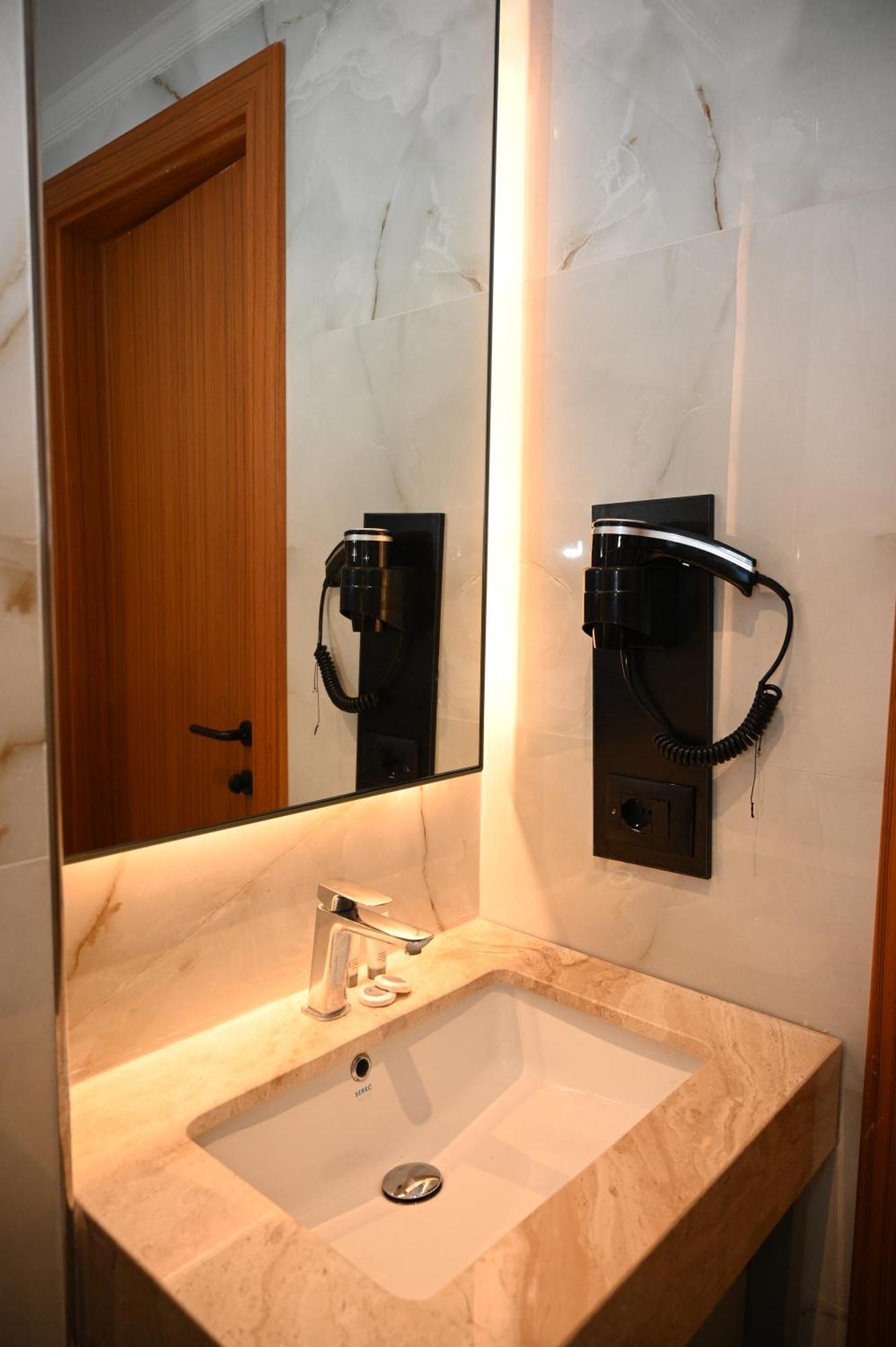 Hotel Adria Palace 4*