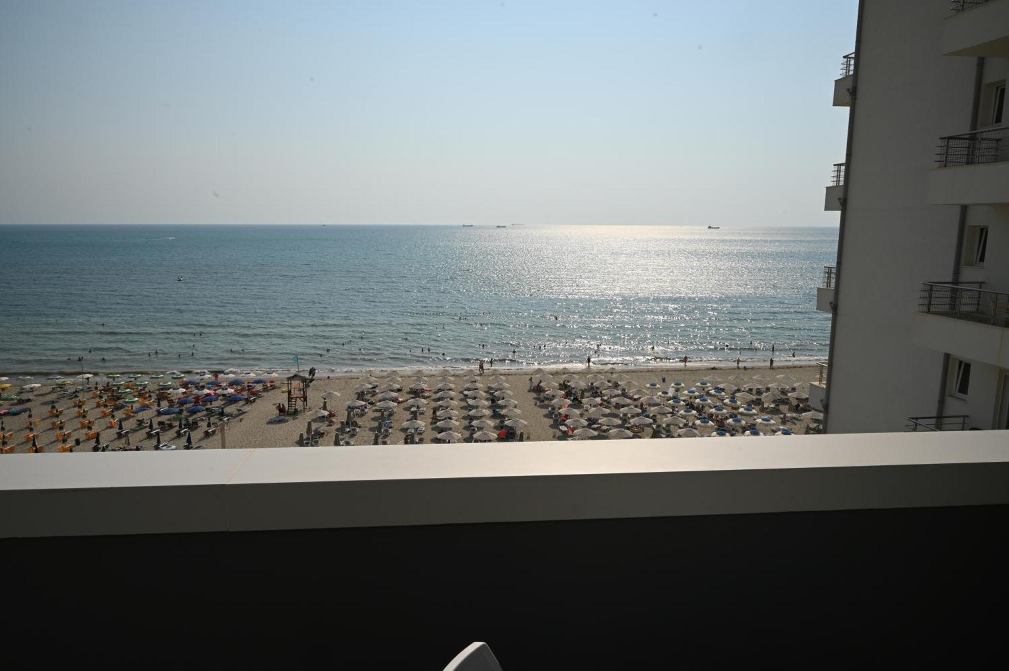 Adria Palace 4* Škalngur