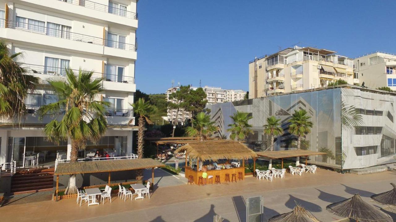 Rinia 2 Hotel