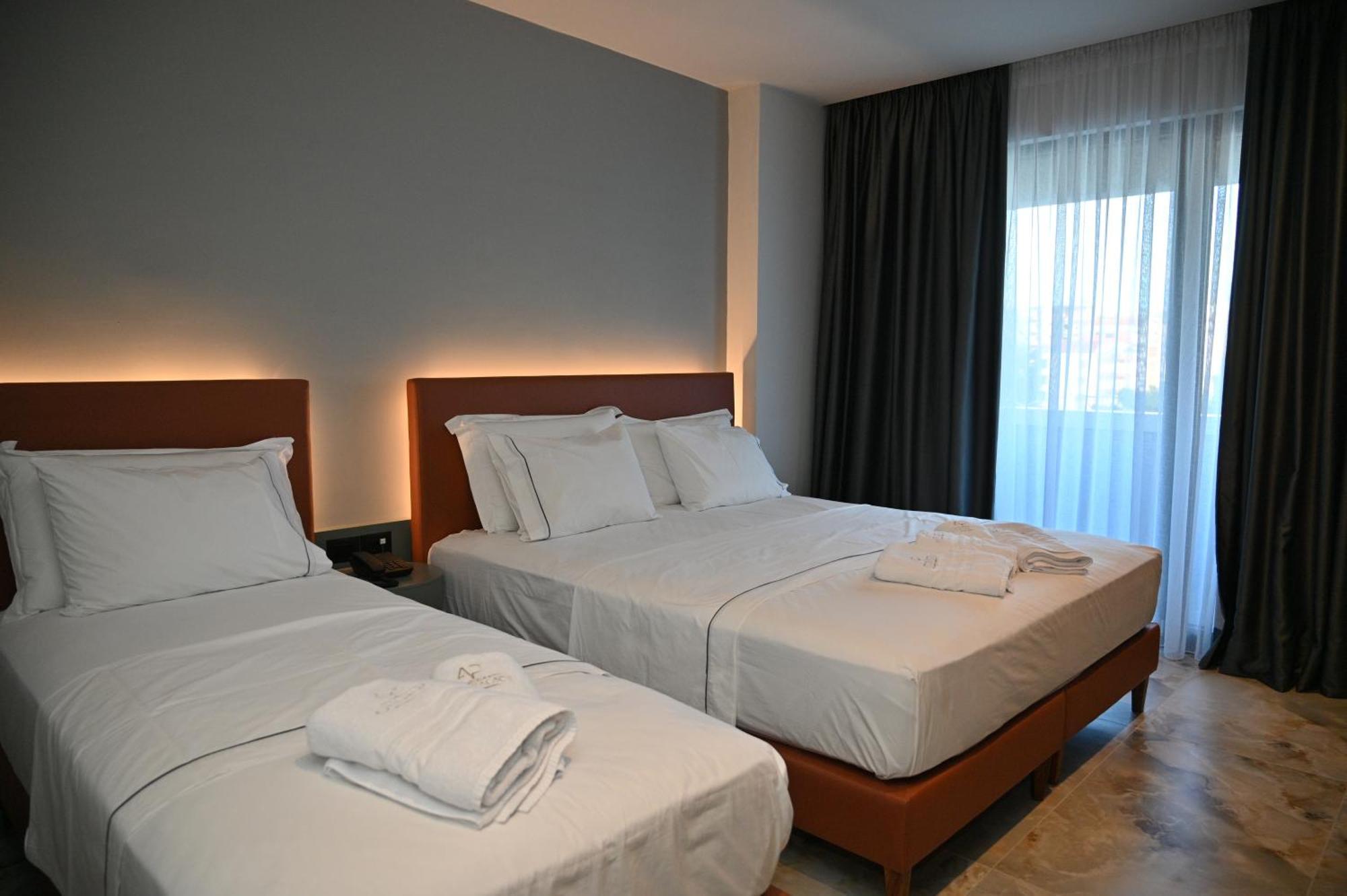 Rinia 2 Hotel 4*