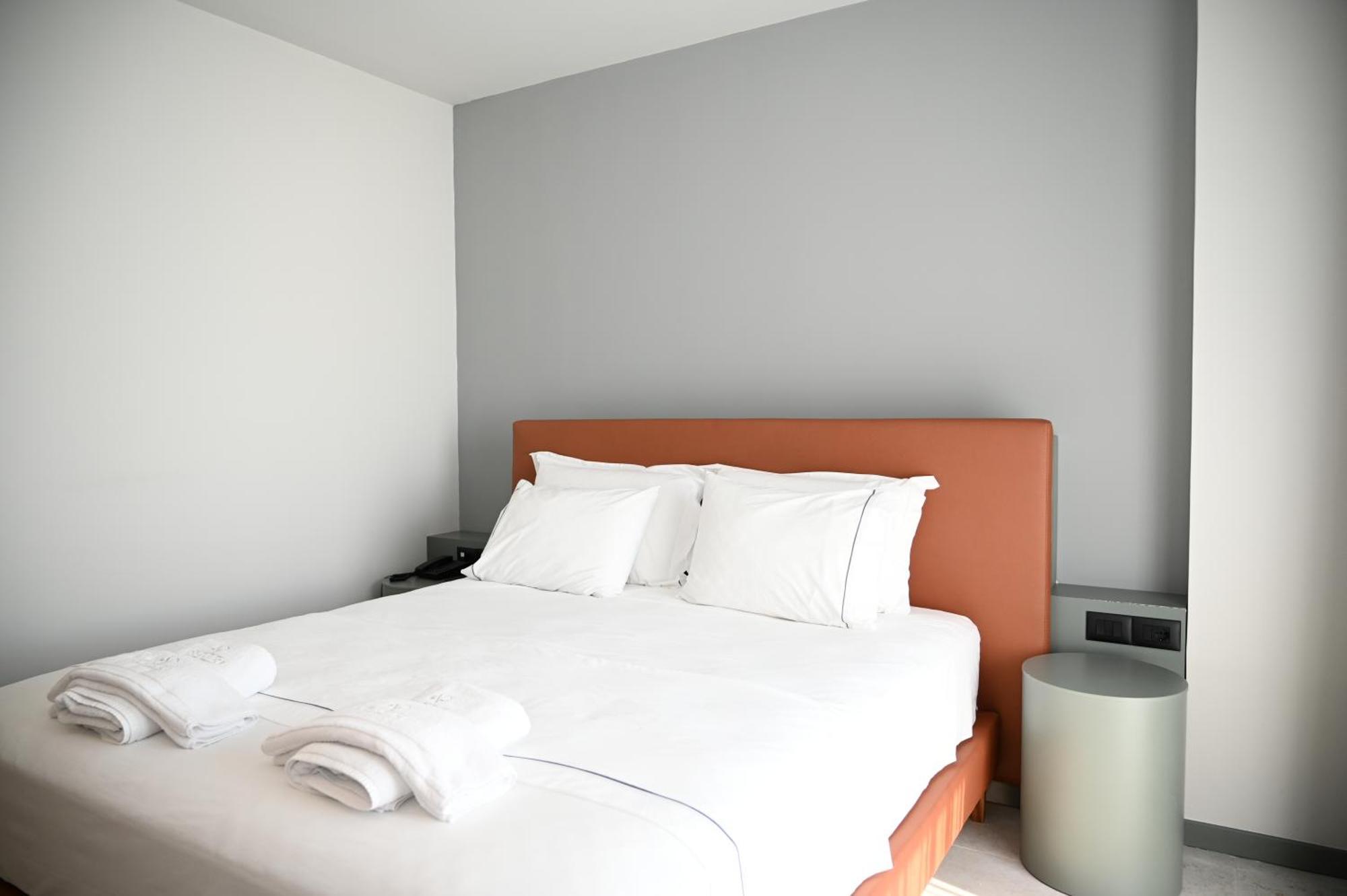 Rinia 2 Hotel 4*