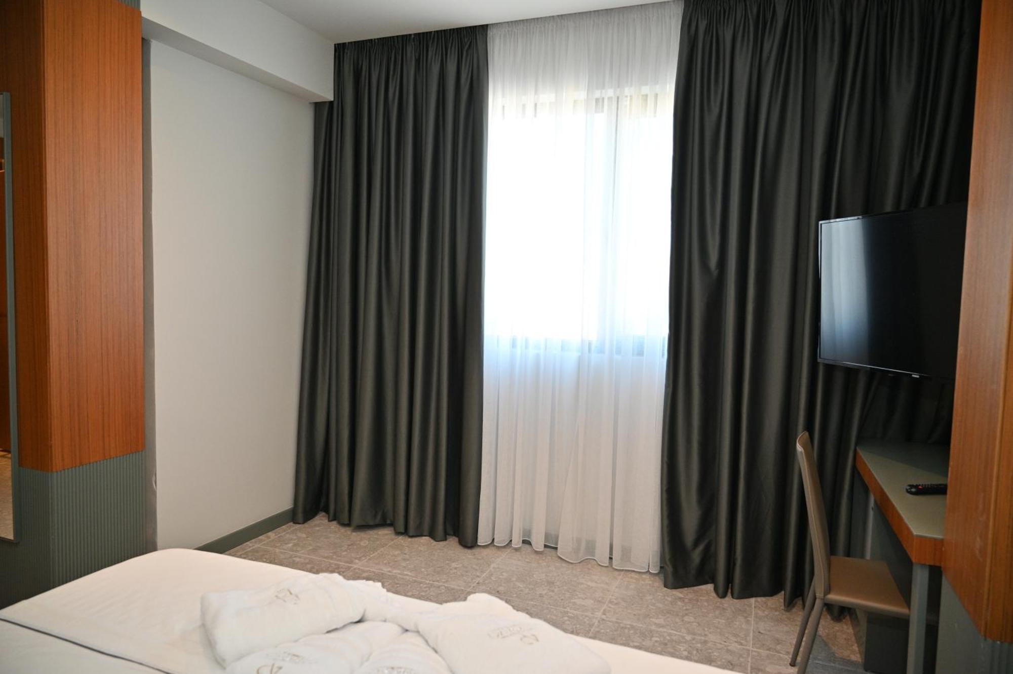 Rinia 2 Hotel