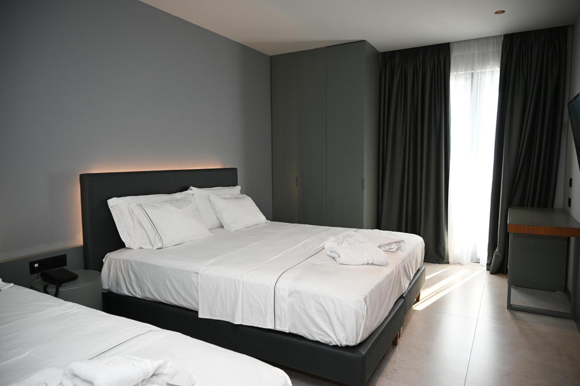 Hotel Rinia 2