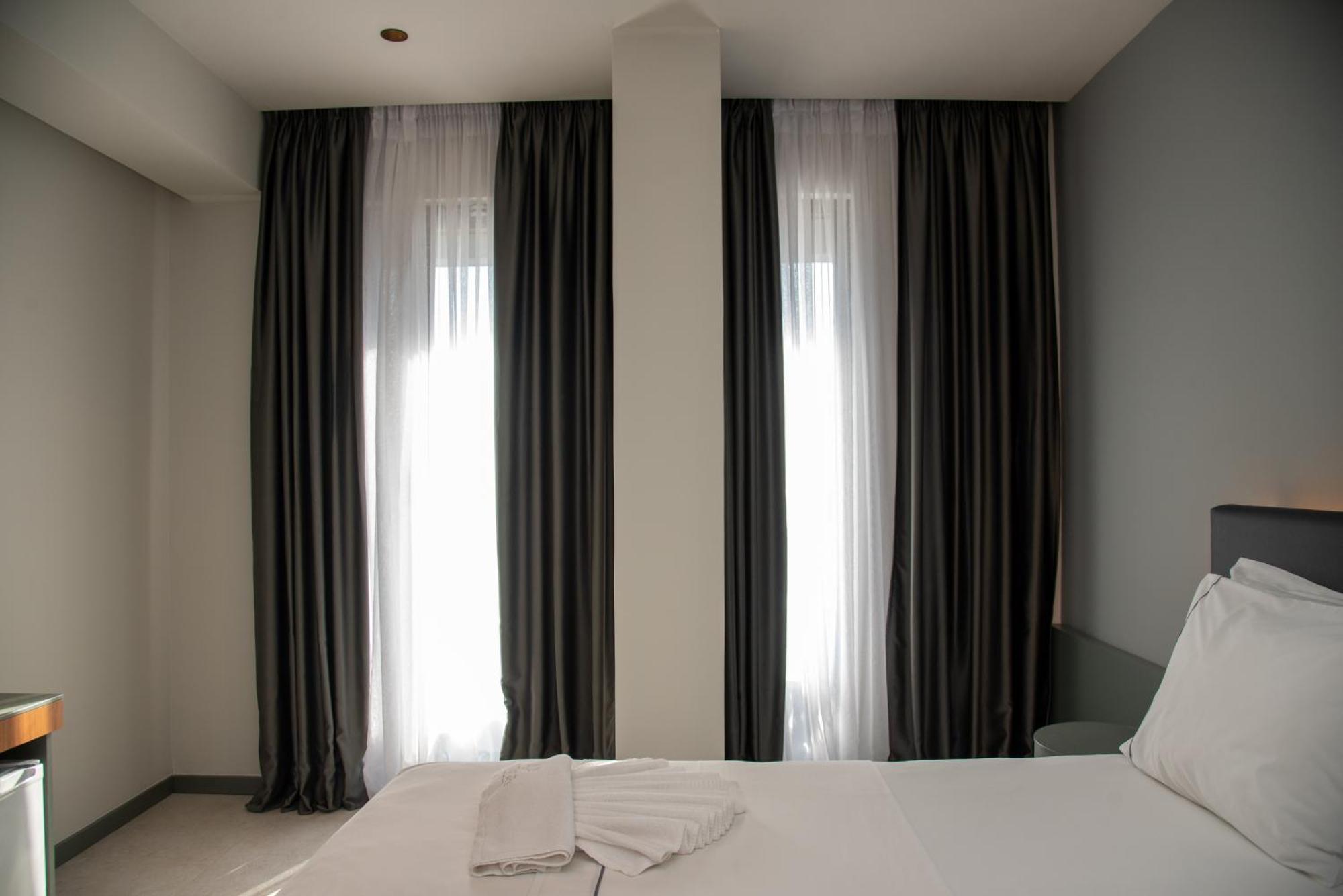 Hotel Rinia 2 4*